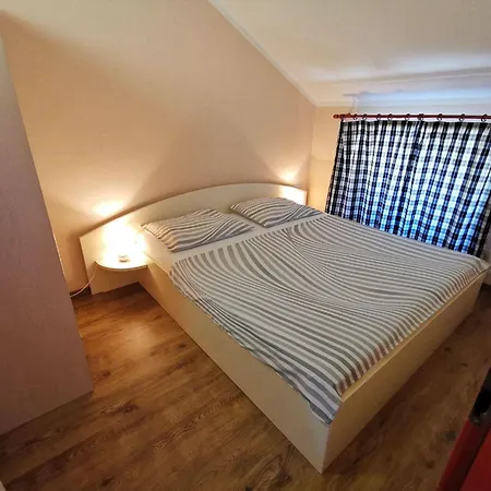 Mit Balkon- Tolle Lage By Interhome Apartman *