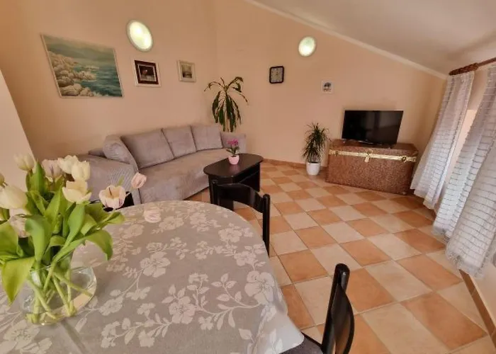Mit Balkon- Tolle Lage By Interhome Appartamento