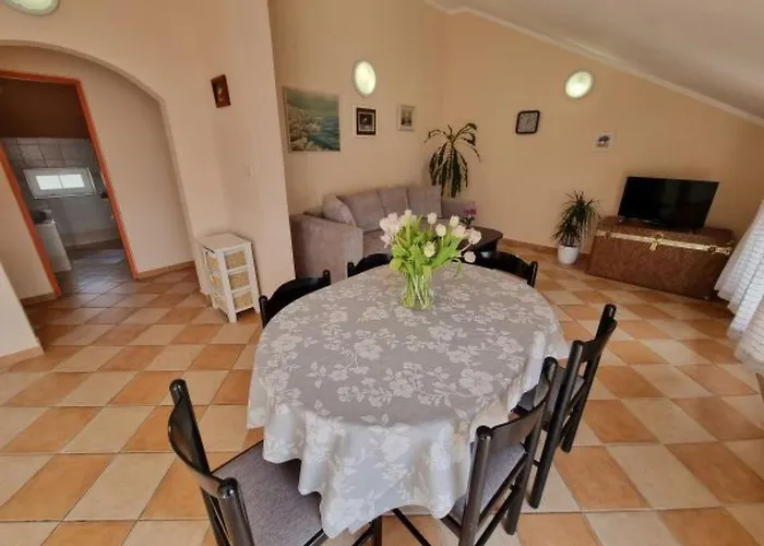 Mit Balkon- Tolle Lage By Interhome Appartamento
