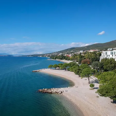 Mit Balkon- Tolle Lage By Interhome Crikvenica