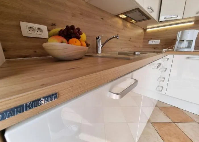 Mit Balkon- Tolle Lage By Interhome Crikvenica