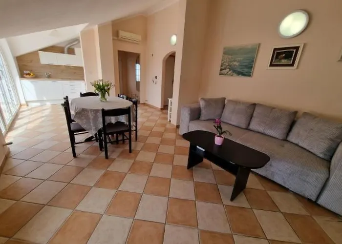 Mit Balkon- Tolle Lage By Interhome Daire